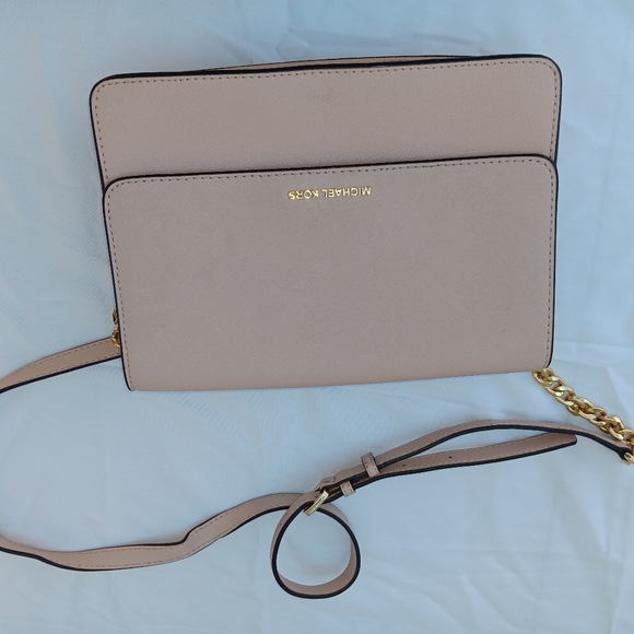 Handbag - Picture 12 of 16